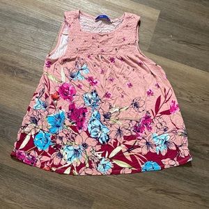 Apt 9 sleeveless shirt